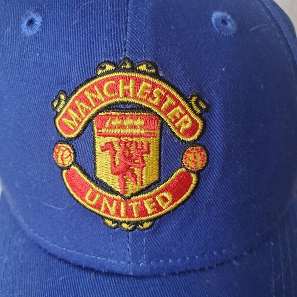 Child Sized New Era 9Forty Manchester United Basic Cap - Picture 3 of 10